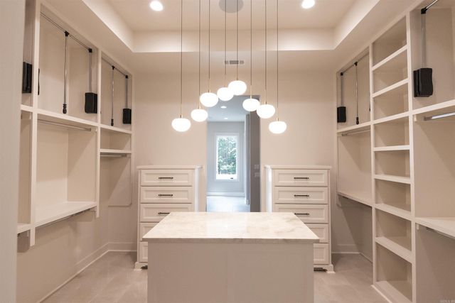 115 Bear Den Court, Little Rock, AR 72223