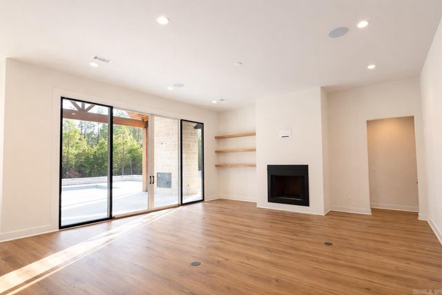 115 Bear Den Court, Little Rock, AR 72223