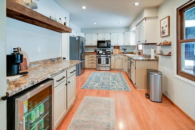 21 Meadowlark Drive, Madison, WI 53714