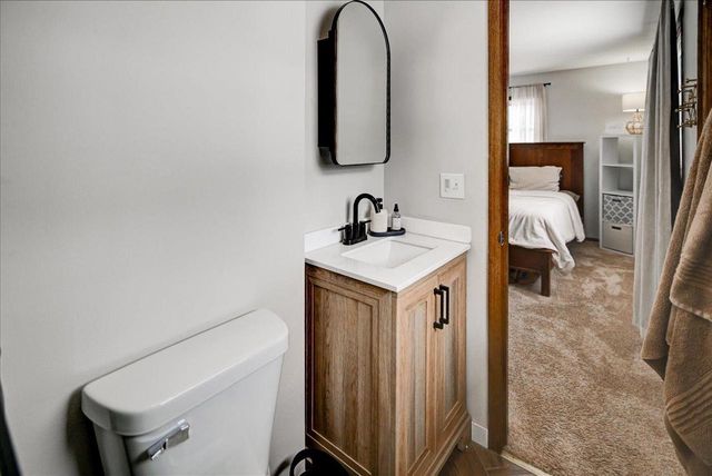 21 Meadowlark Drive, Madison, WI 53714