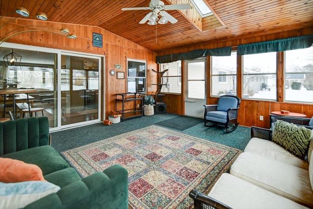 21 Meadowlark Drive, Madison, WI 53714