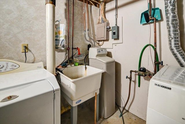 21 Meadowlark Drive, Madison, WI 53714