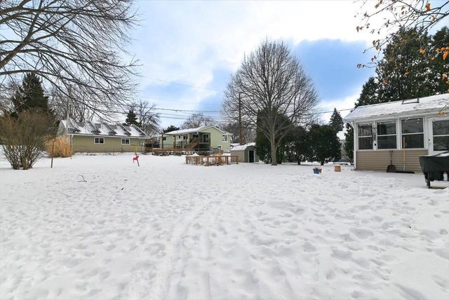 21 Meadowlark Drive, Madison, WI 53714