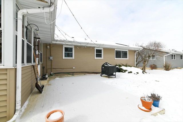 21 Meadowlark Drive, Madison, WI 53714