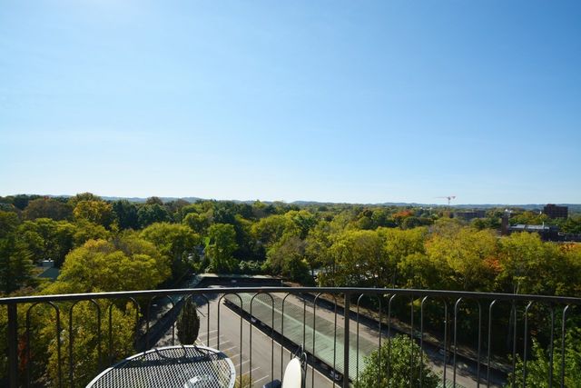 4215 Harding Pike Apt 1007, Nashville, TN 37205