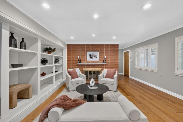 4903 Cypress Ave, Carmichael, CA 95608