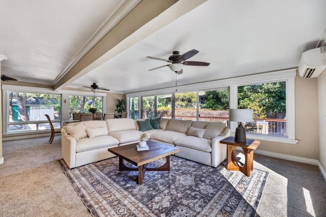 4903 Cypress Ave, Carmichael, CA 95608