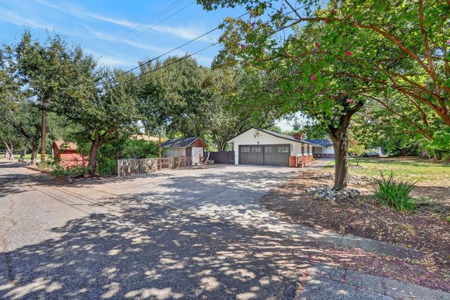 4903 Cypress Ave, Carmichael, CA 95608