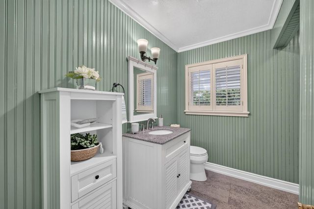 4903 Cypress Ave, Carmichael, CA 95608