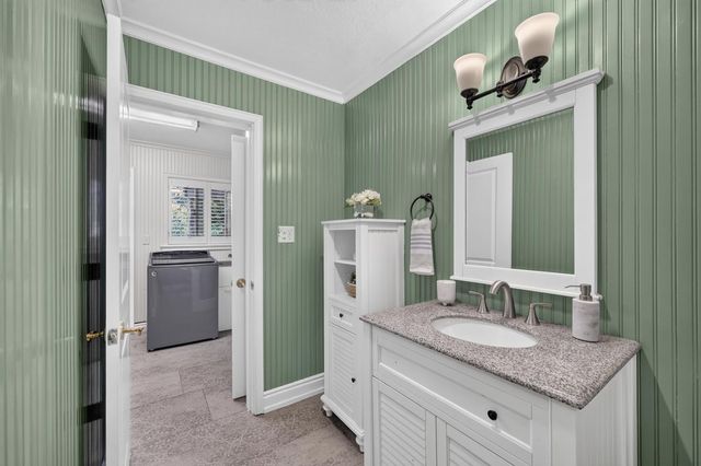 4903 Cypress Ave, Carmichael, CA 95608