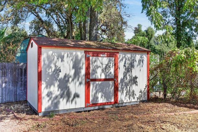 4903 Cypress Ave, Carmichael, CA 95608