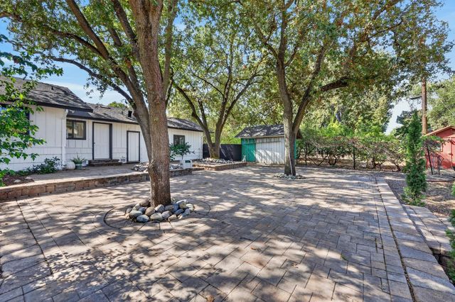 4903 Cypress Ave, Carmichael, CA 95608