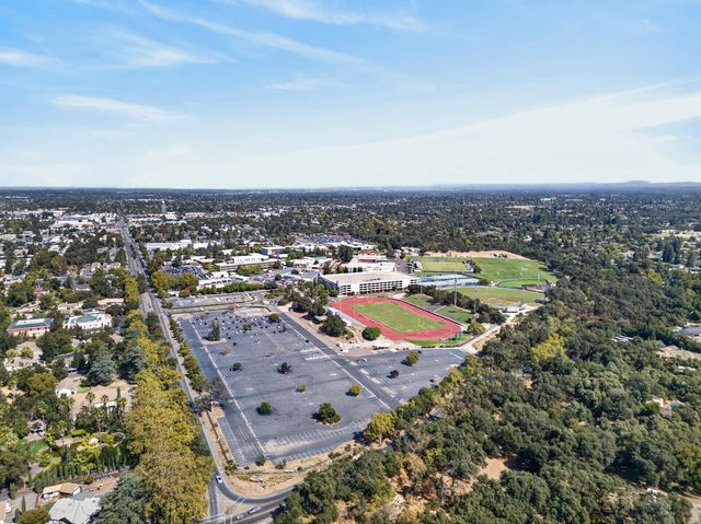 4903 Cypress Ave, Carmichael, CA 95608