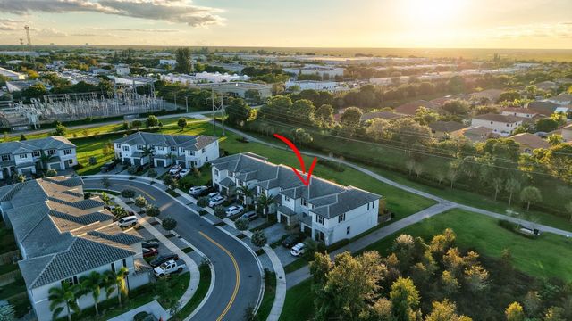 4668 NW 120th Way, Coral Springs, FL 33076