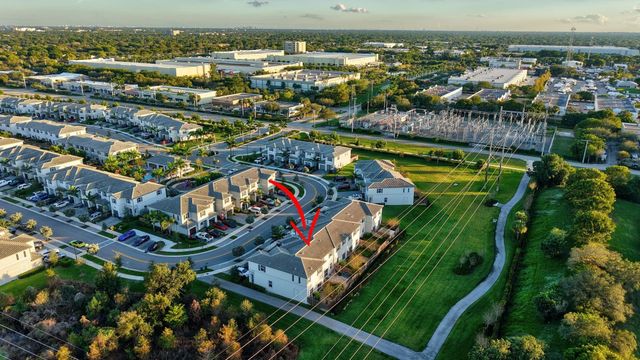 4668 NW 120th Way, Coral Springs, FL 33076