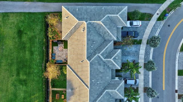 4668 NW 120th Way, Coral Springs, FL 33076