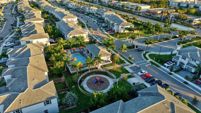 4668 NW 120th Way, Coral Springs, FL 33076