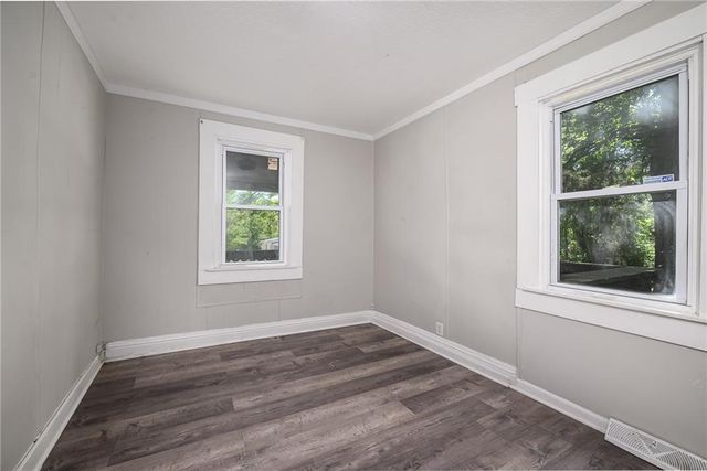 5510 PITKIN Avenue, Kansas City, KS 66106