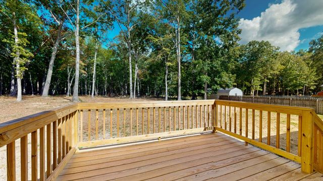 133 Linda Ln, Tullahoma, TN 37388