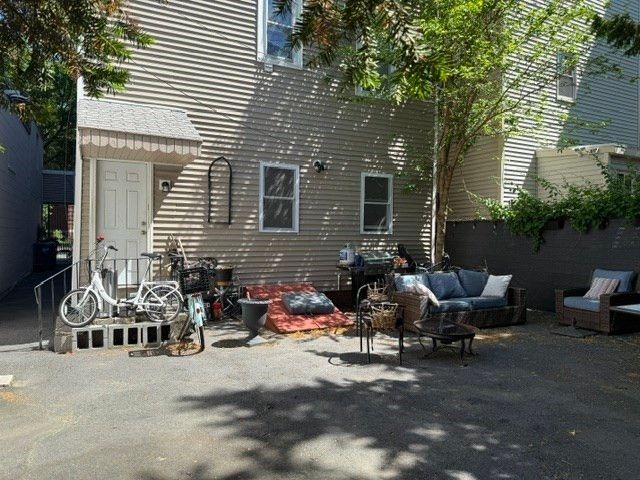 960 Cambridge St 3, Cambridge, MA 02141