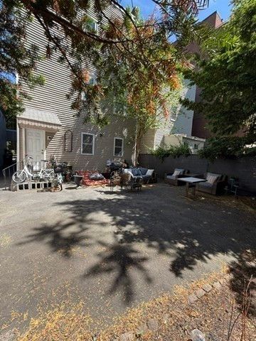 960 Cambridge St 3, Cambridge, MA 02141