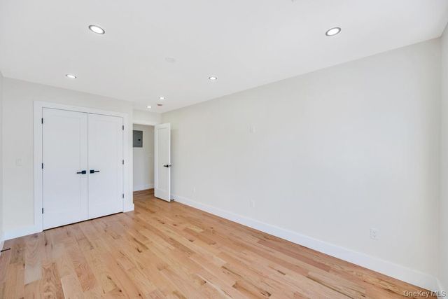 28 S Elm Street, Hicksville, NY 11801