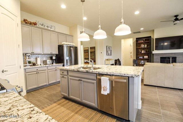 4285 BLACKSMITH Way, Wickenburg, AZ 85390