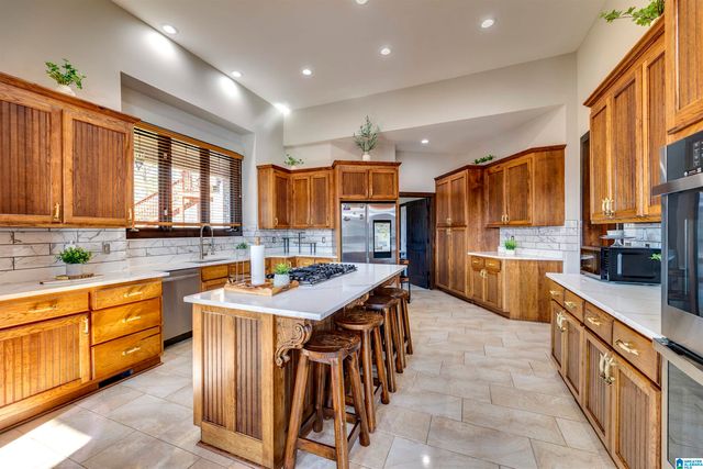 2084 COUNTY ROAD 71, Heflin, AL 36264