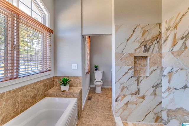 2084 COUNTY ROAD 71, Heflin, AL 36264