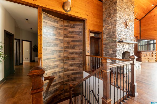 2084 COUNTY ROAD 71, Heflin, AL 36264