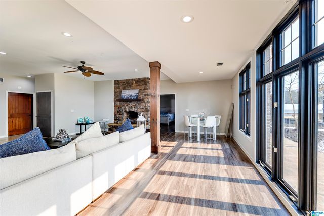 2084 COUNTY ROAD 71, Heflin, AL 36264