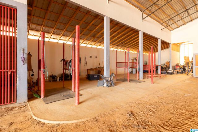 2084 COUNTY ROAD 71, Heflin, AL 36264