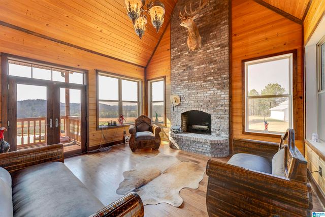 2084 COUNTY ROAD 71, Heflin, AL 36264