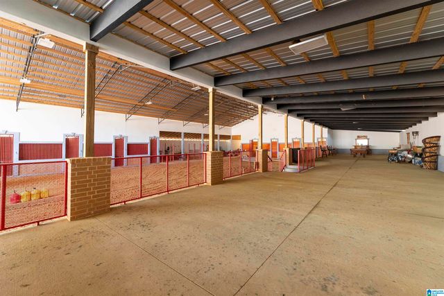 2084 COUNTY ROAD 71, Heflin, AL 36264