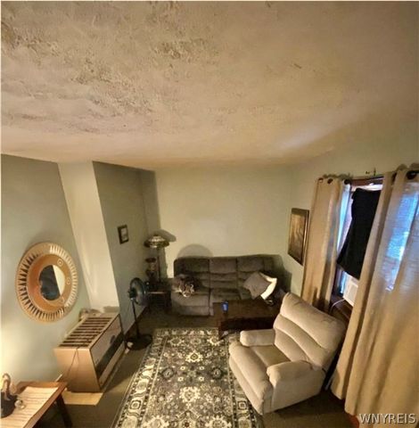 1776 Clinton Street, Buffalo, NY 14206