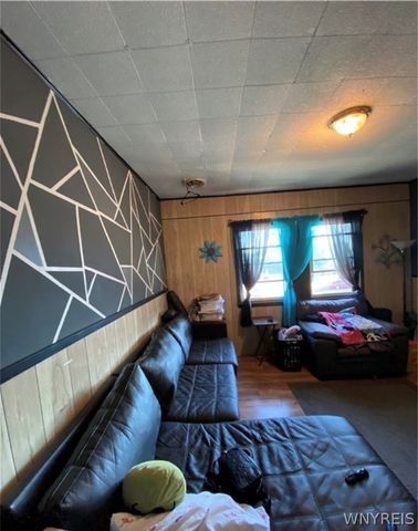 1776 Clinton Street, Buffalo, NY 14206