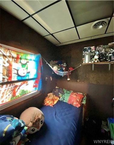 1776 Clinton Street, Buffalo, NY 14206