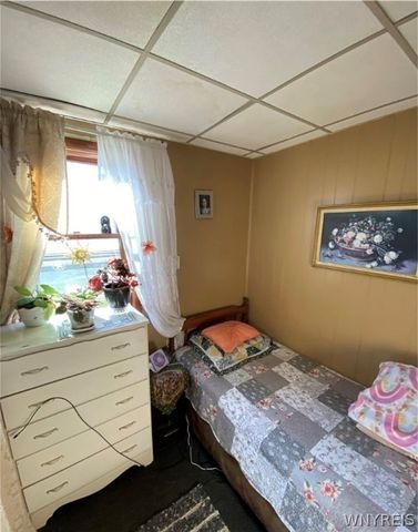 1776 Clinton Street, Buffalo, NY 14206