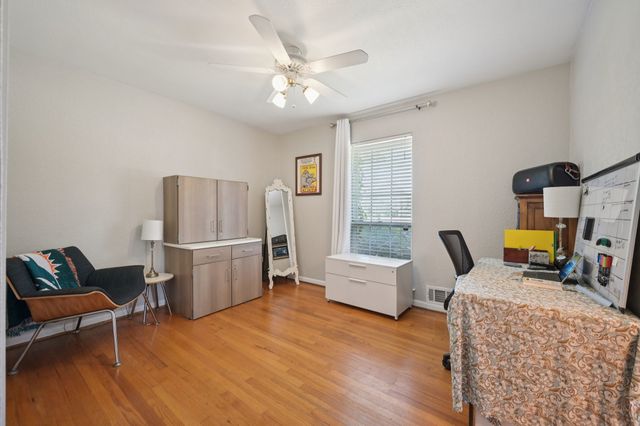 1022 Bardfield Avenue, Garland, TX 75041