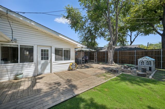 1022 Bardfield Avenue, Garland, TX 75041