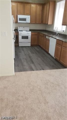 7510 Perla Del Mar Avenue, Las Vegas, NV 89179