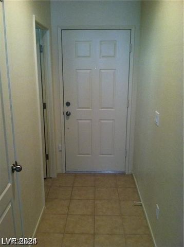 7510 Perla Del Mar Avenue, Las Vegas, NV 89179