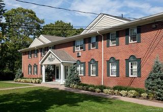 53 S Clinton Avenue N1, Bay Shore, NY 11706