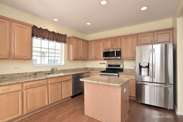 11339 Bellflower Lane, Huntley, IL 60142