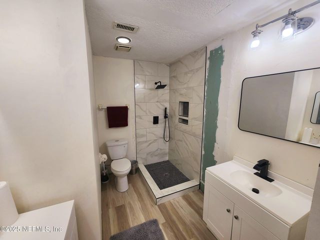 7701 BAYMEADOWS Circle W 1105, Jacksonville, FL 32256