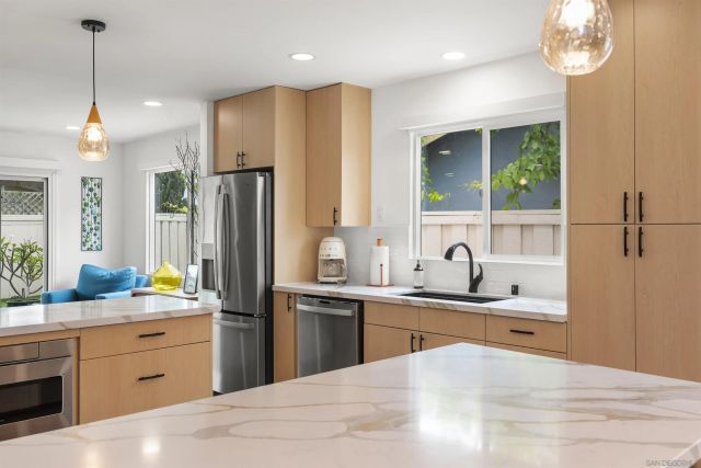 2765 NANSEN AVENUE, San Diego, CA 92122