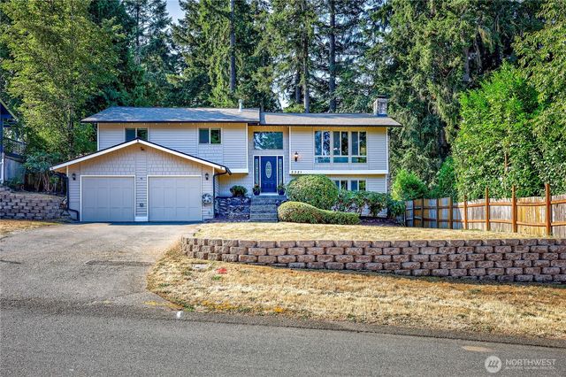 2321 NE Eton Lane, Bremerton, WA 98311