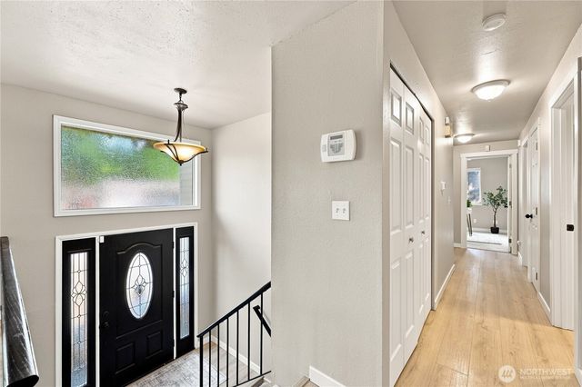 2321 NE Eton Lane, Bremerton, WA 98311