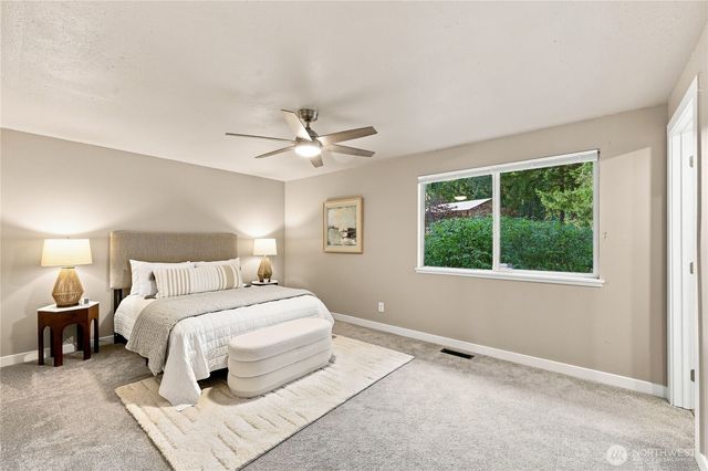 2321 NE Eton Lane, Bremerton, WA 98311