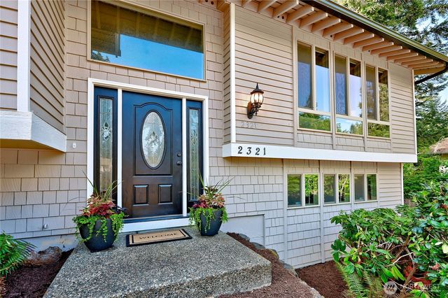 2321 NE Eton Lane, Bremerton, WA 98311